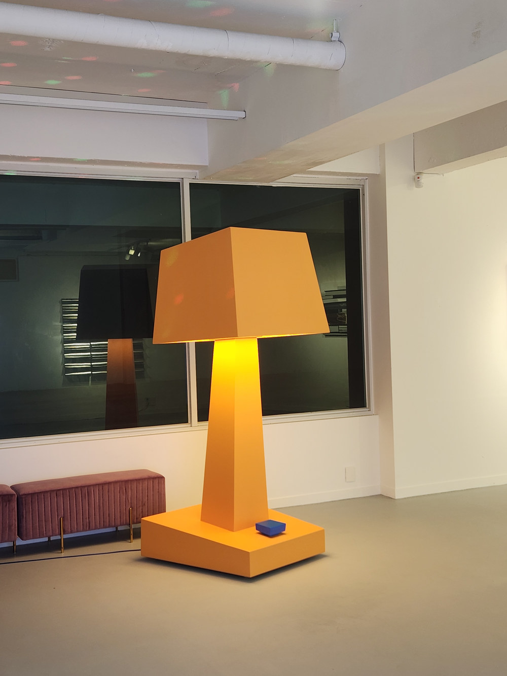 After Hours: 밤이 되면 달라지는 감각, installation view 3